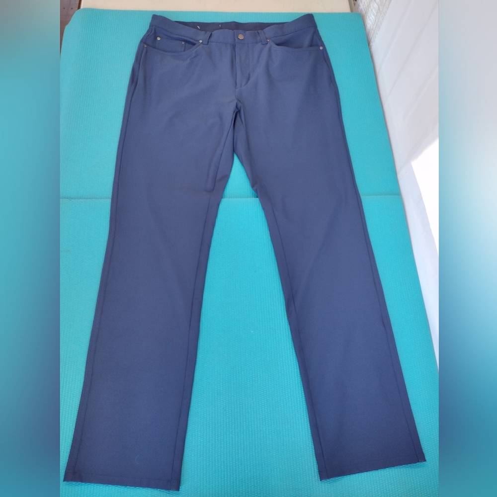 Greg Norman Mens Slacks Golf Stretch Pants Shark Preppy Casual Blue 34x32